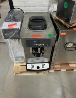 Softicemaskine fra KSC brugt