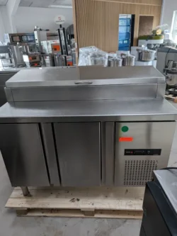 Saladette fra Fagor med 2 låger og stållåg, brugt