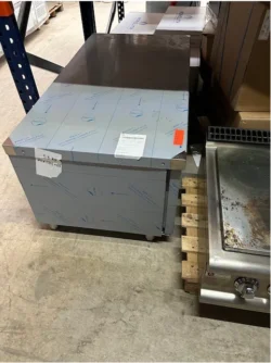 Lavt kølebord med 2 låger, demomodel