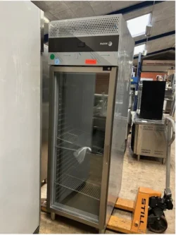 Fagor køleskab med glaslåge, brugt