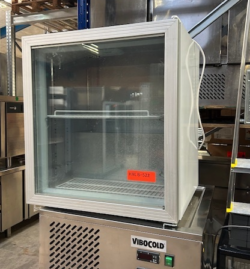 scancool køleskab bordmodel, brugt - 14 dages garanti. Du kan tilkøbe 12 mdr. for 799 kr.