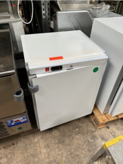 Underbordskøleskab fra Fagor model Afp-251, demomodel