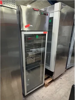 Tecnodom køleskab med glaslåge