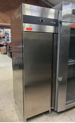 industrikøleskab fra Fagor, model Cup-11g, brugt - 14 dages garanti. Du kan tilkøbe 12 mdr. for 799 kr.