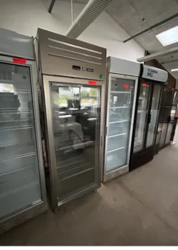 Displaykøleskab fra basic, demomodel