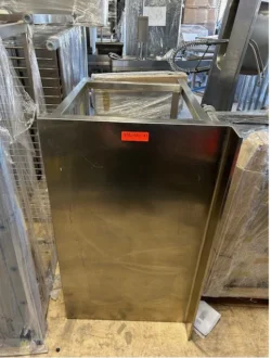 Saml selv bord brugt, måler 1200x700x850