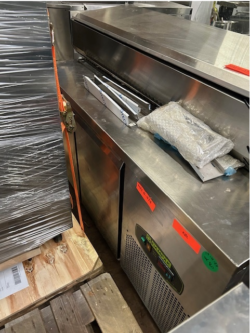 Kølebord med 2 låger fra Dampak, brugt